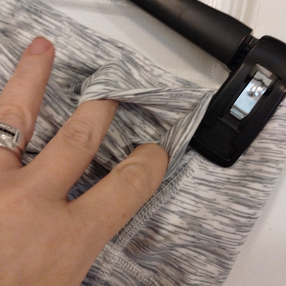 Phisockat lack and white full length high waist leggings - Picture 4 of 8